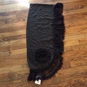 Brown shawl with flower